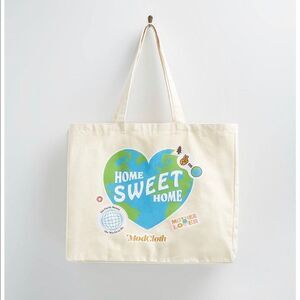NEW Modcloth Earth Day Tote Bag in Natural